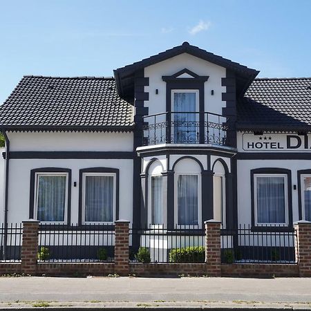Hotel Dias Pinneberg Exterior photo
