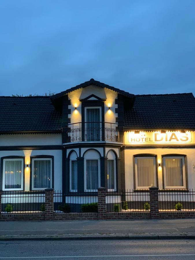 Hotel Dias Pinneberg Exterior photo